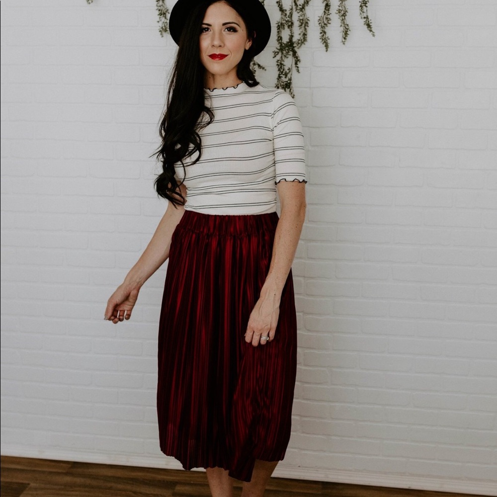 Boho Satin Wash Midi Skirt - Burgundy - Picture 2 of 8
